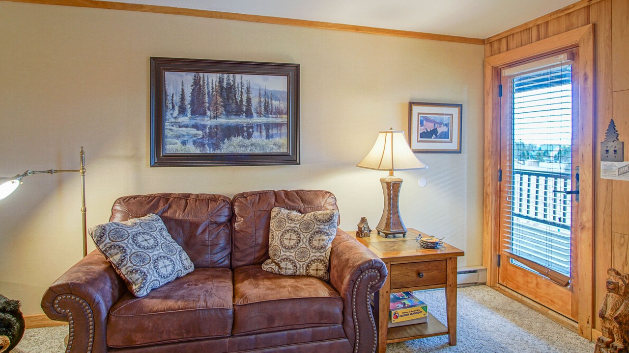 Photo of Livingroom in Edray
