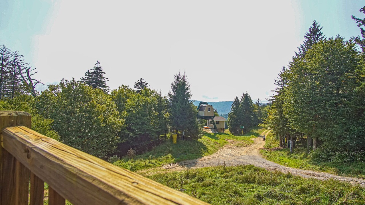 Photo of Outdoor in Edray