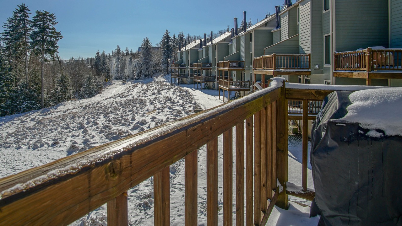 Photo of Patio Balcony in Edray