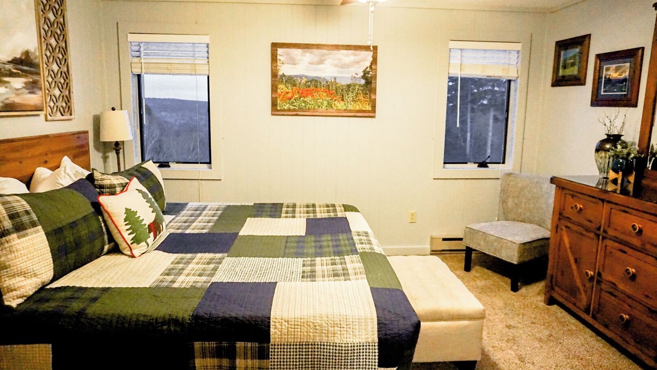 Photo of Bedroom in Edray