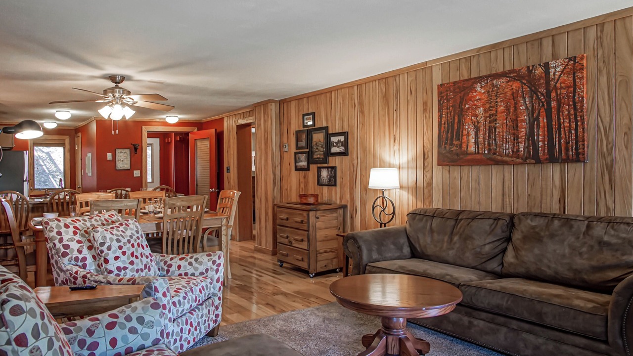 Photo of Livingroom in Edray
