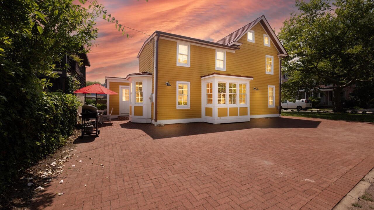 Photo of Outdoor in Village Green