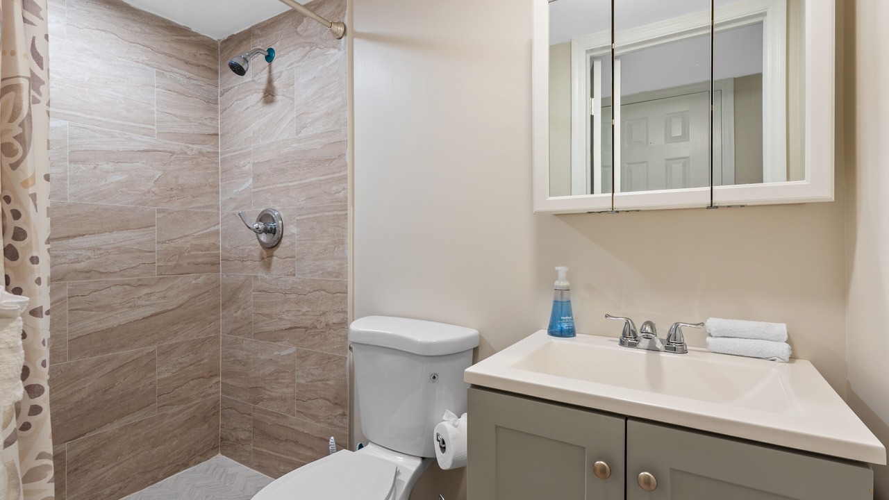 Photo of Bathroom in Edgewood