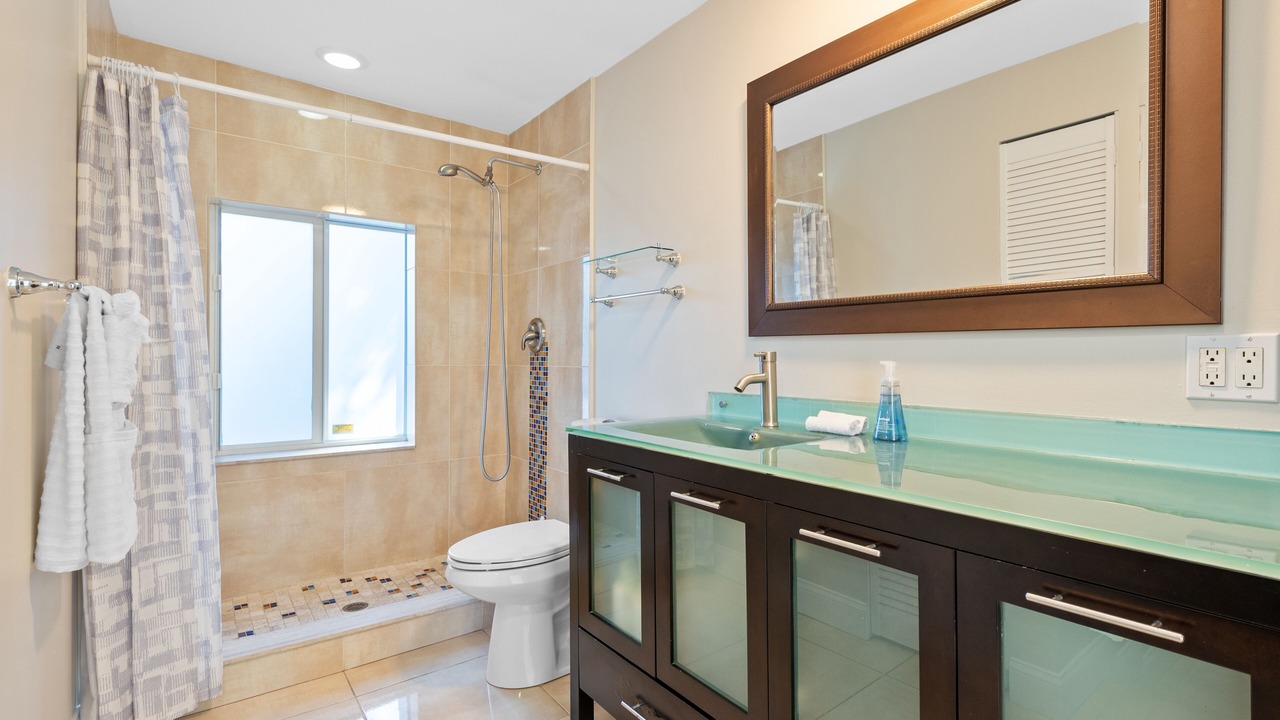 Photo of Bathroom in Edgewood