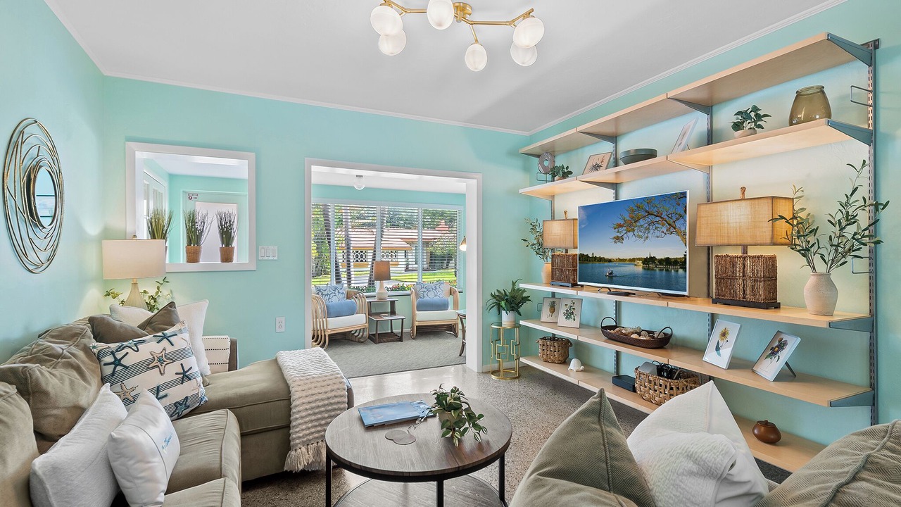 Photo of Livingroom in Poinsettia Heights