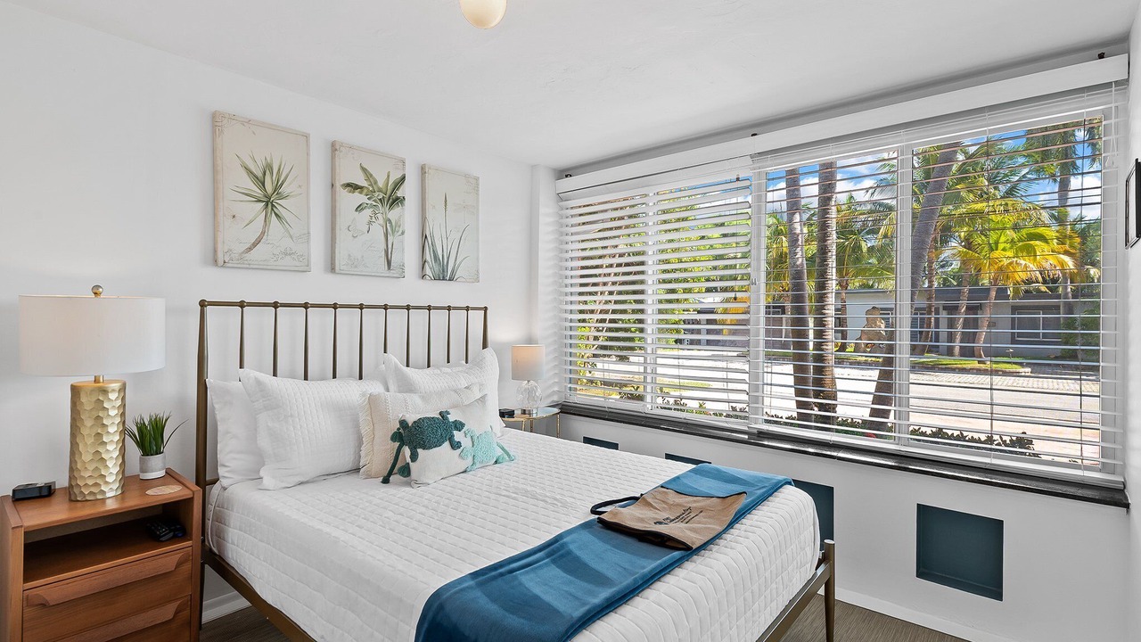 Photo of Bedroom in Poinsettia Heights