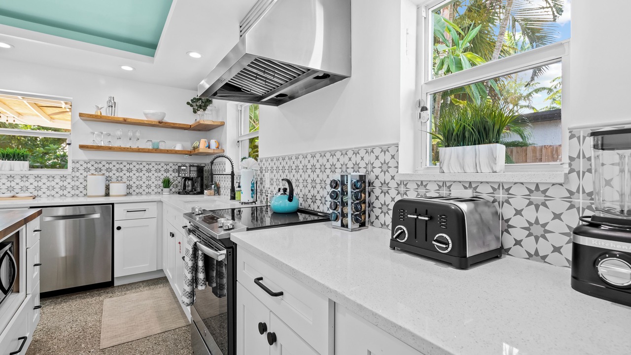 Photo of Kitchen in Poinsettia Heights