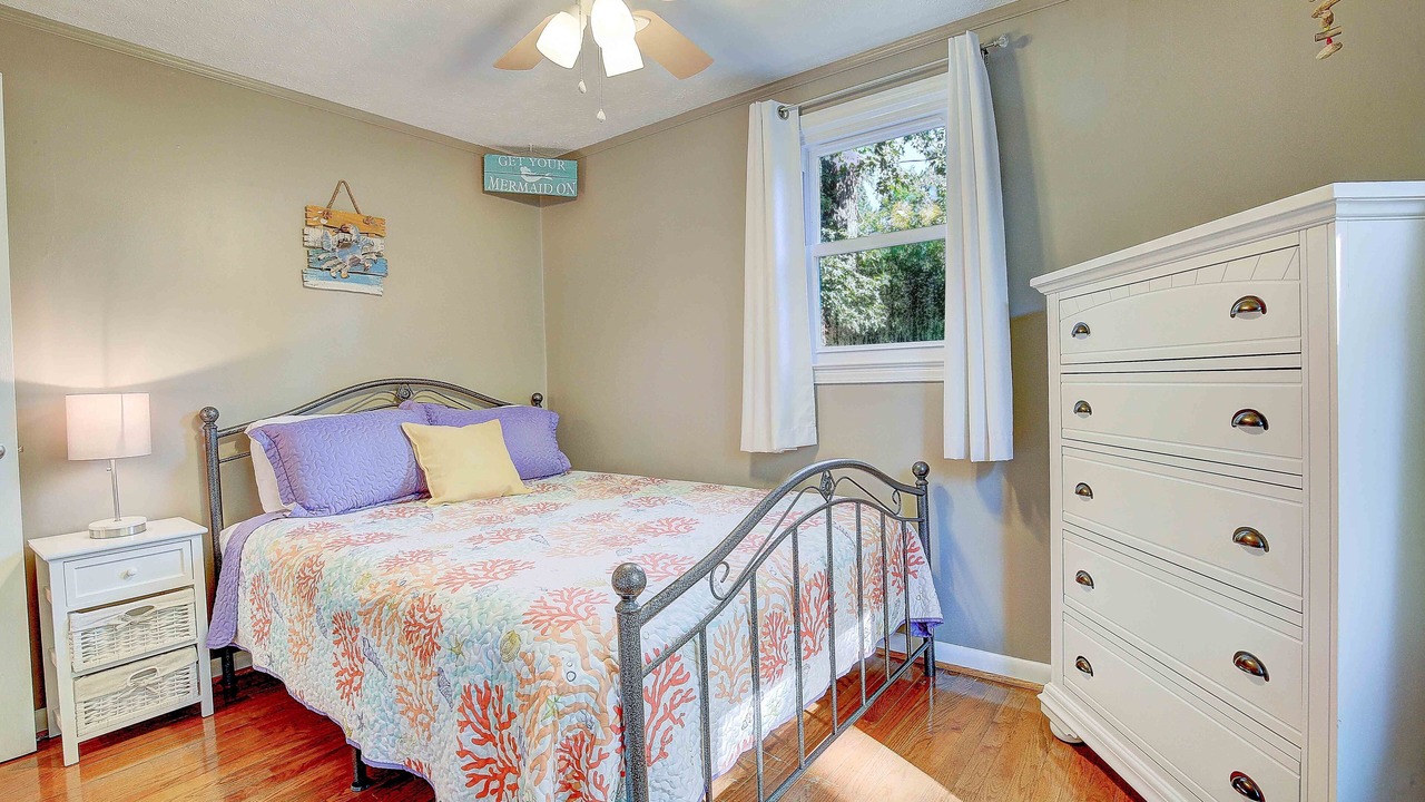 Photo of Bedroom in North Beach