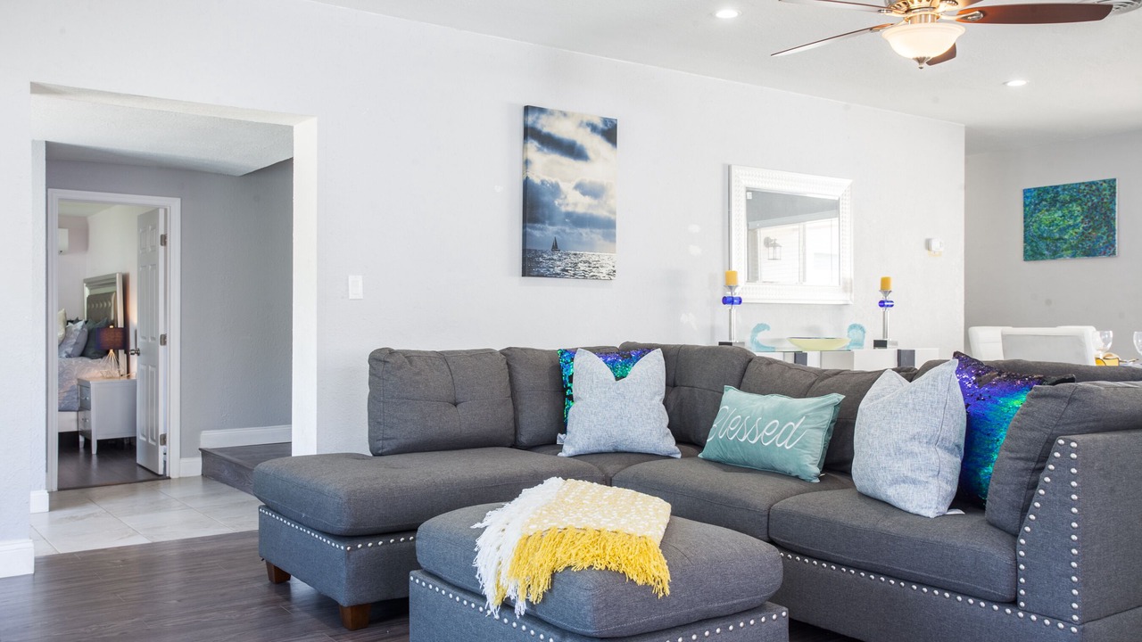 Photo of Livingroom in Hollywood Hills
