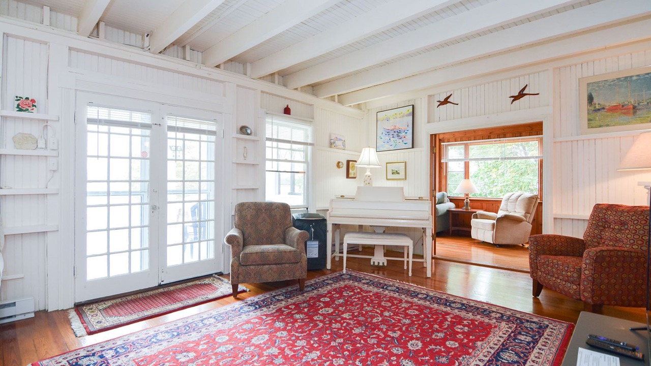 Photo of Bedroom in Gloucester