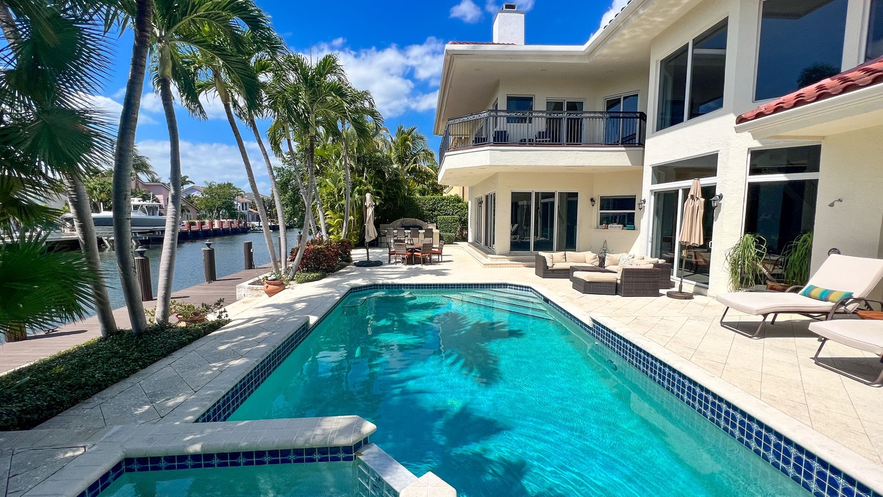 Photo of Outdoor in Tropic Isle