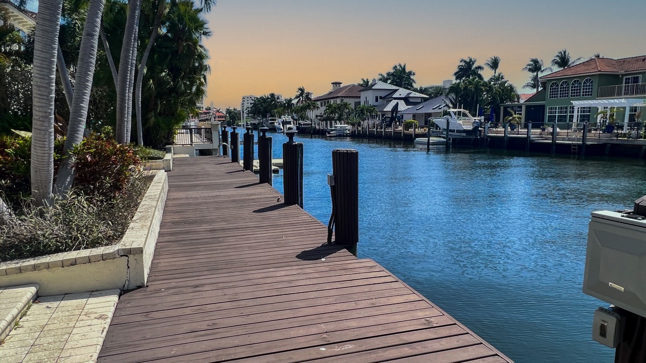 Photo of Outdoor in Tropic Isle