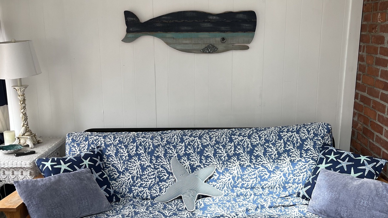 Photo of Livingroom in West Yarmouth