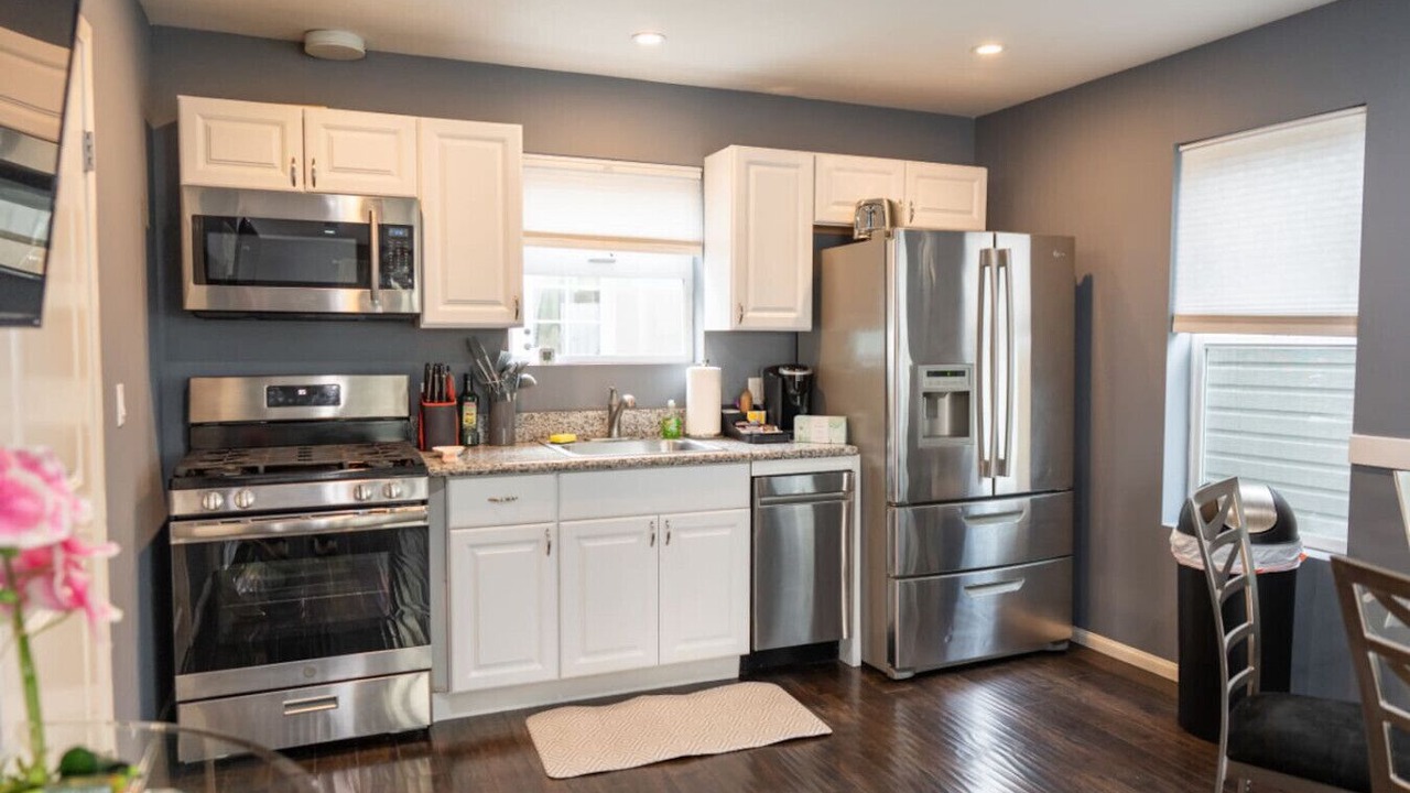 Photo of Kitchen in NoHo Arts District
