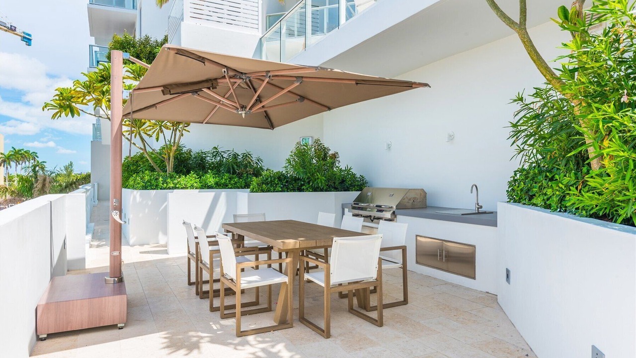 Photo of Outdoor in Central Beach