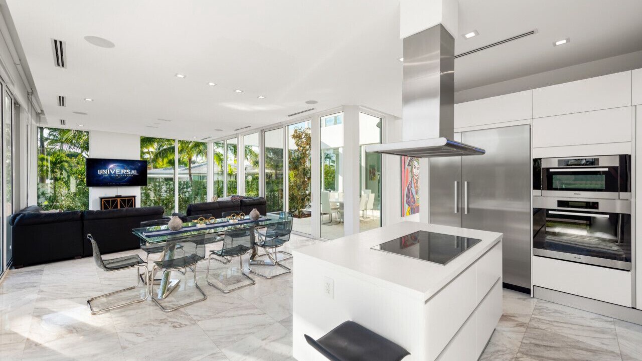 Photo of Kitchen in North Bay Village