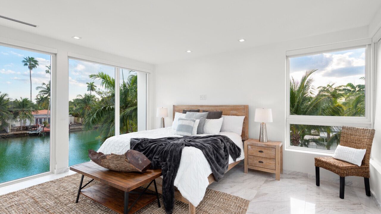 Photo of Bedroom in North Bay Village