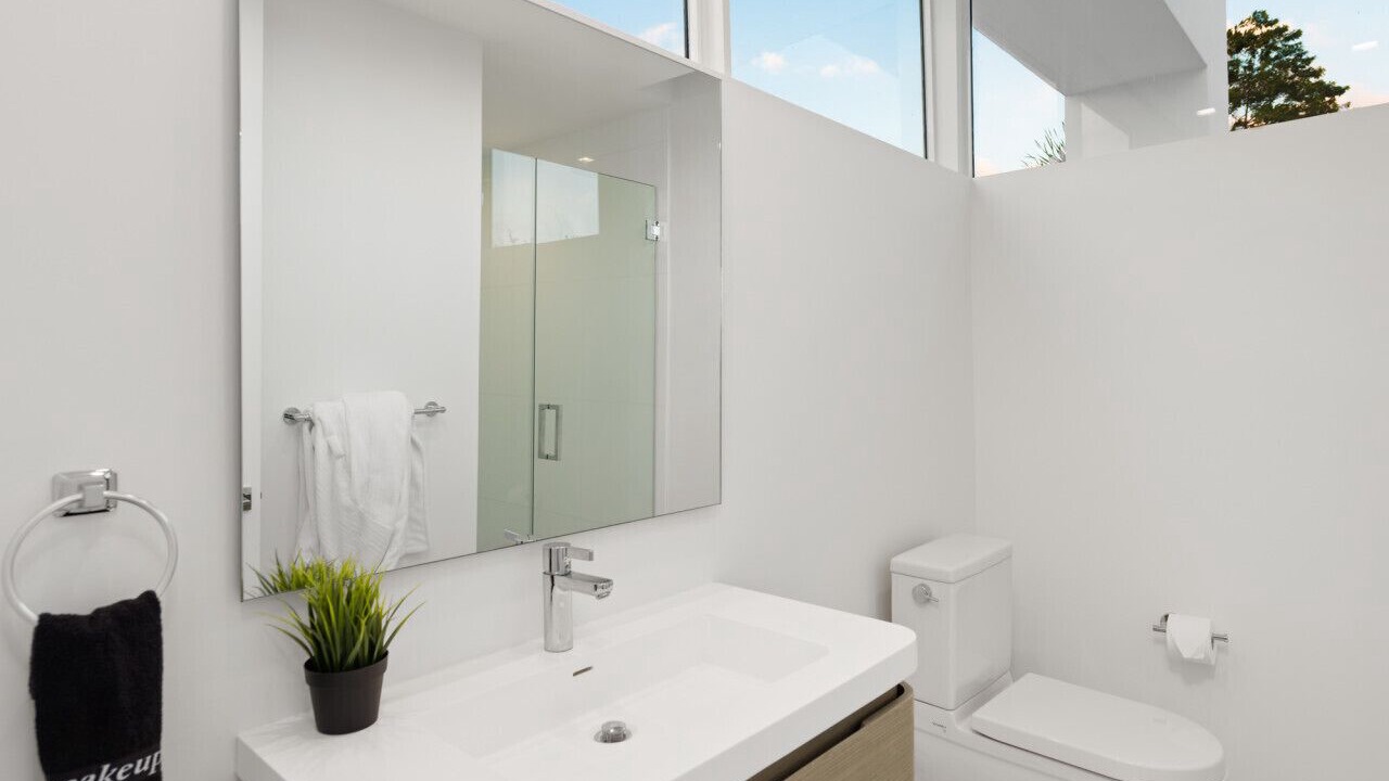 Photo of Bathroom in North Bay Village