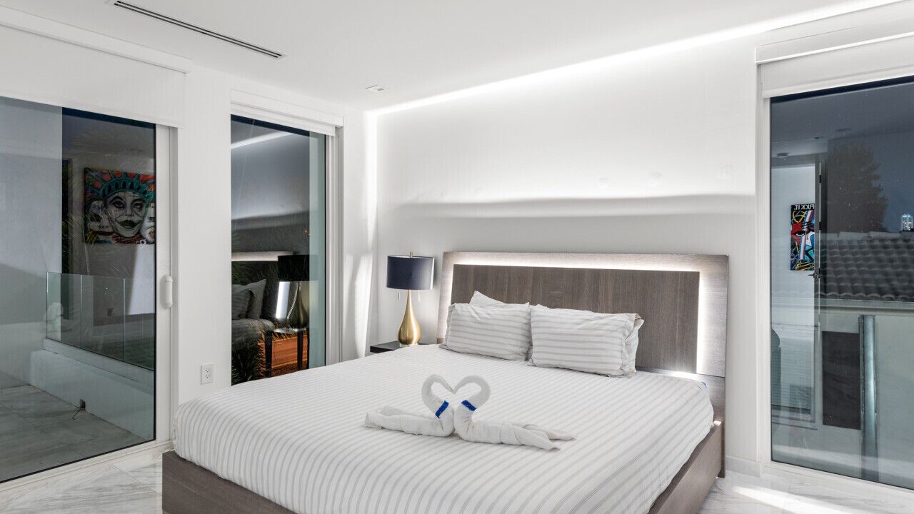 Photo of Bedroom in North Bay Village