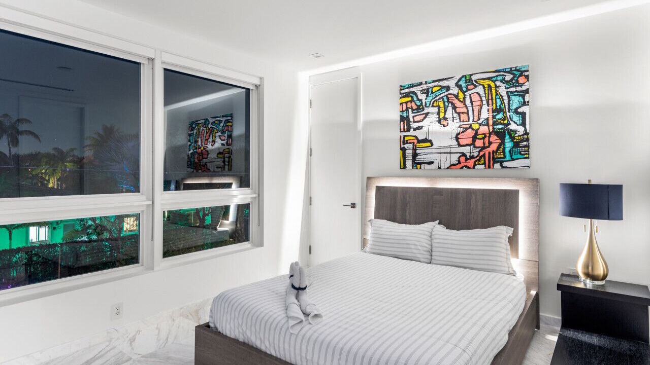 Photo of Bedroom in North Bay Village
