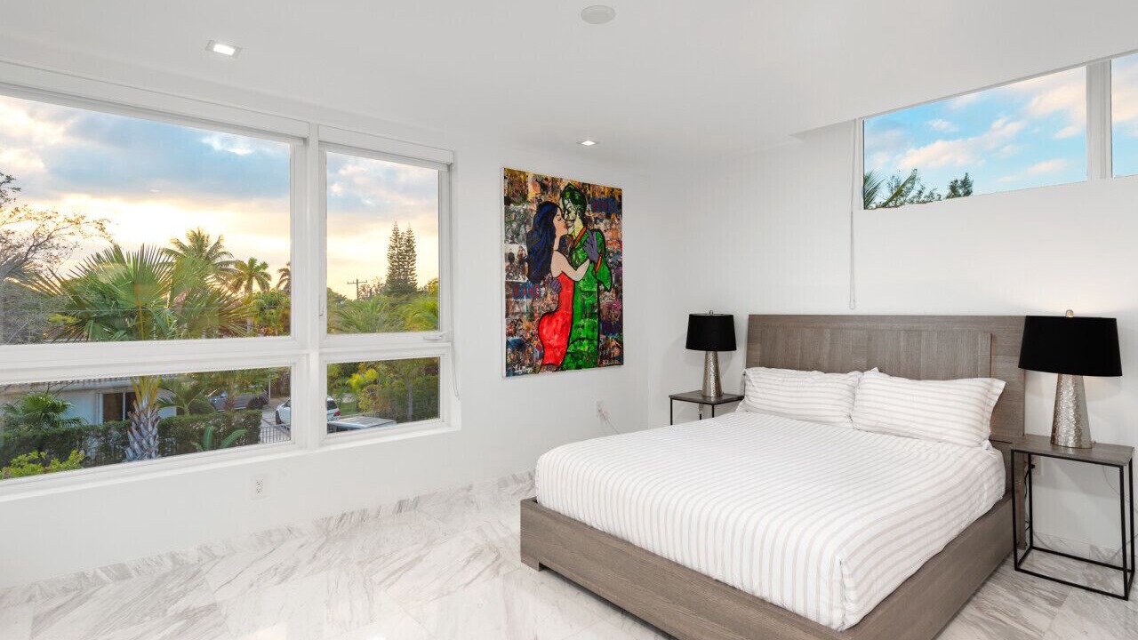 Photo of Bedroom in North Bay Village
