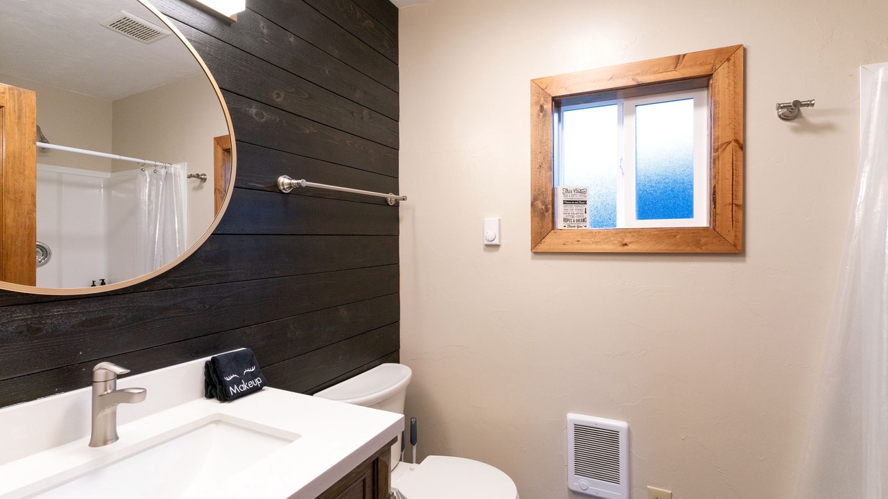 Photo of Bathroom in Martin City