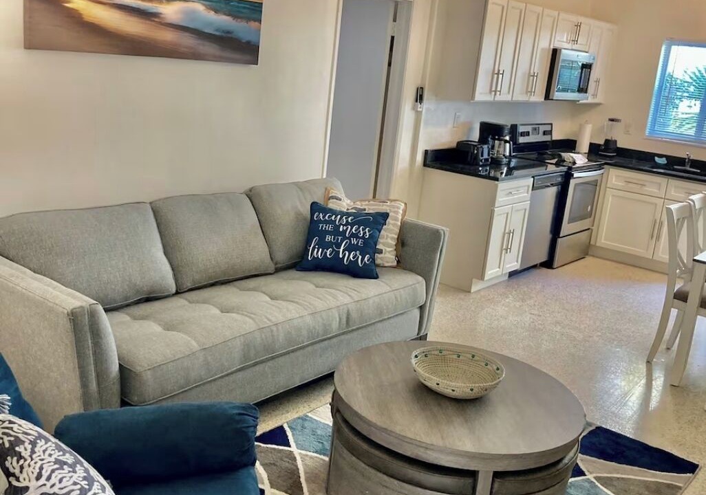 Photo of Livingroom in Deerfield Beach