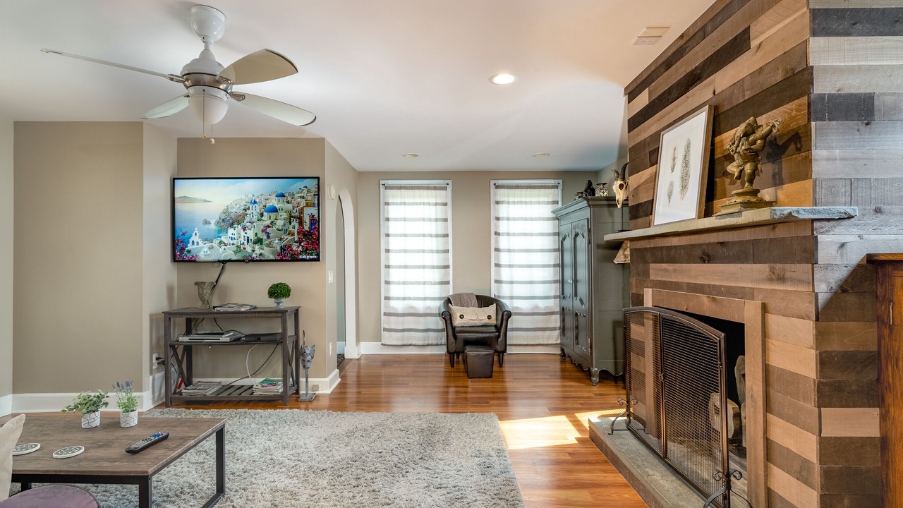 Photo of Livingroom in Rochester