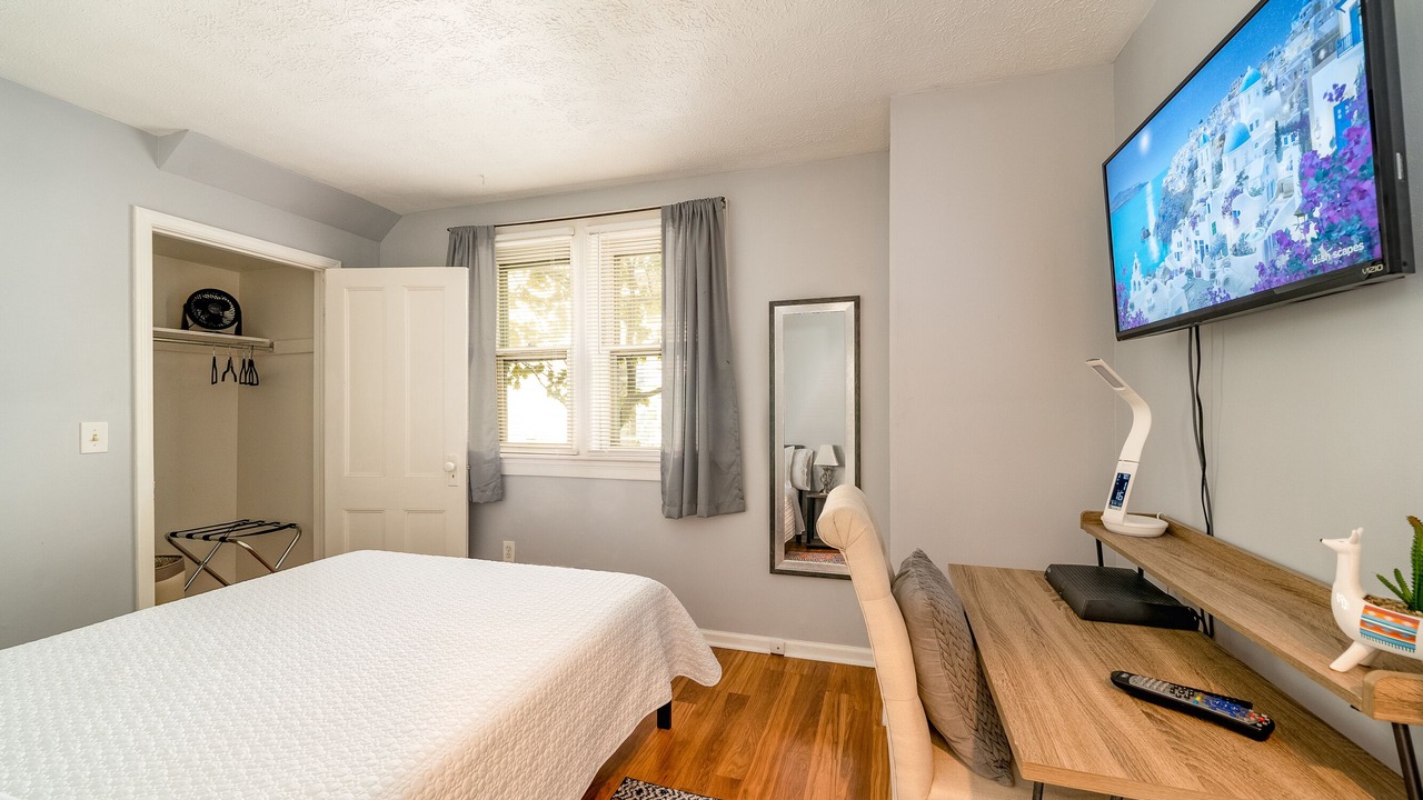 Photo of Bedroom in Rochester