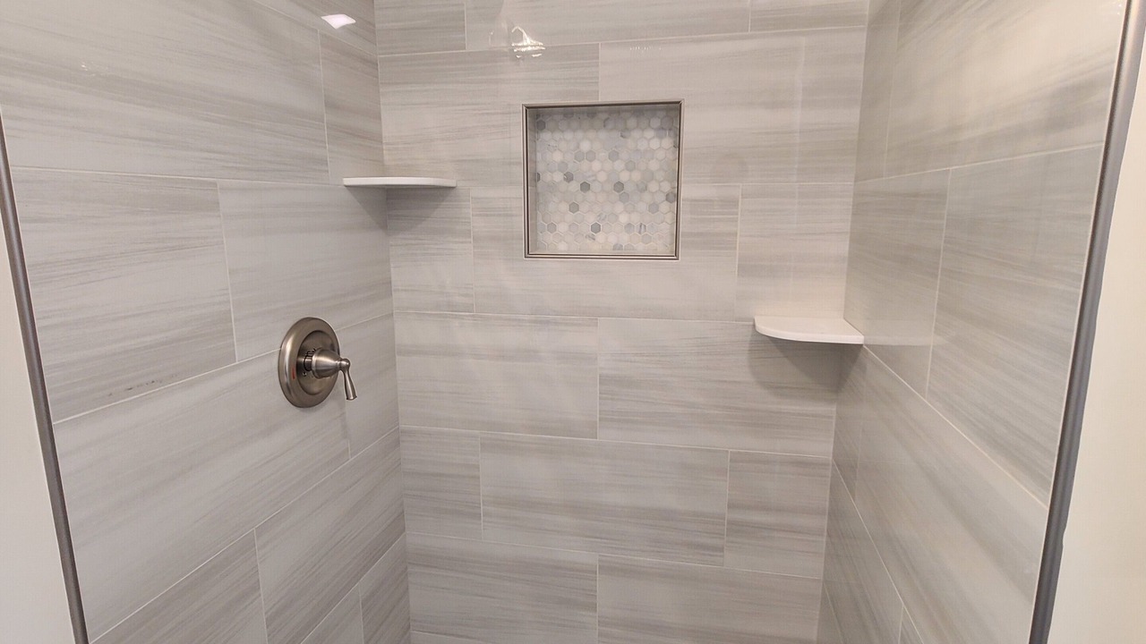 Photo of Bathroom in Avalon