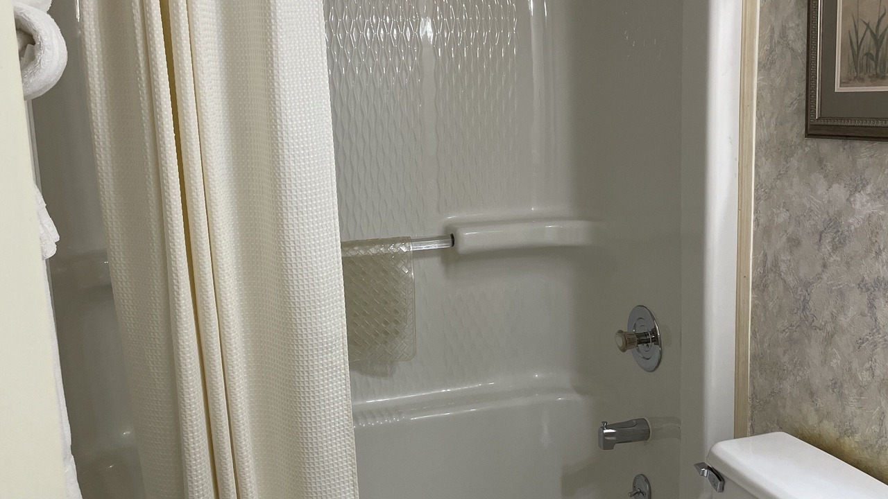 Photo of Bathroom in Snowshoe