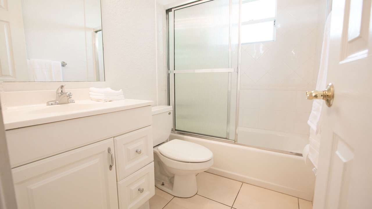 Photo of Bathroom in Sailboat Bend