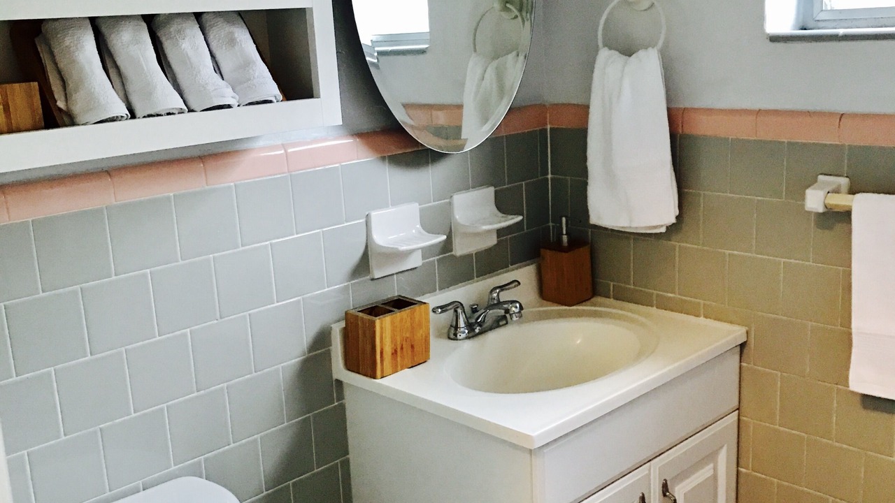 Photo of Bathroom in Harbor Village
