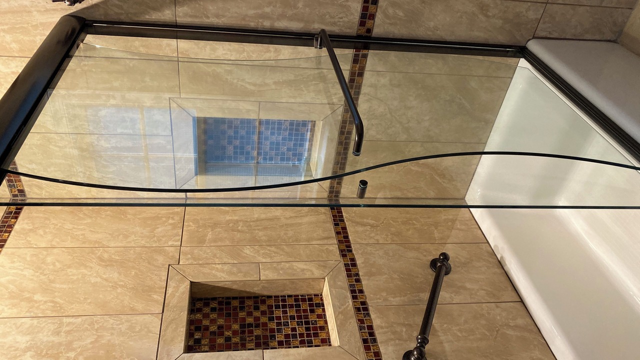 Photo of Bathroom in Country Club Estates