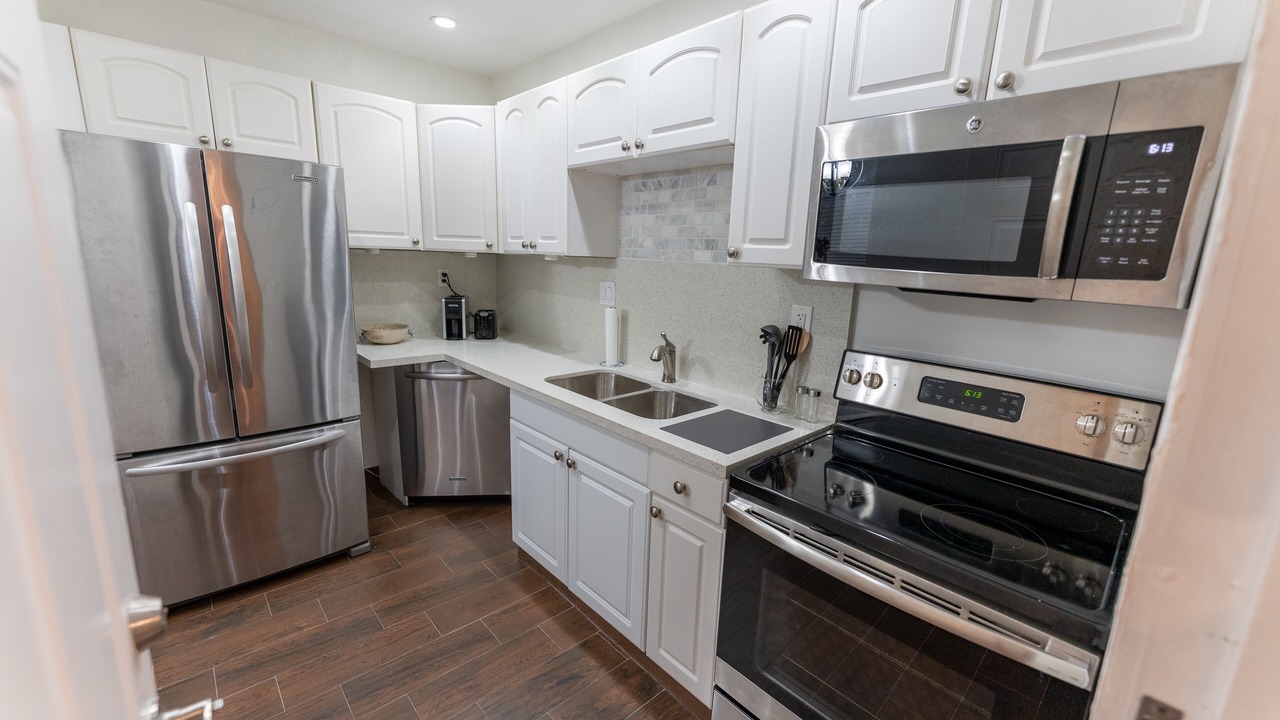 Photo of Kitchen in Central Fort Lauderdale