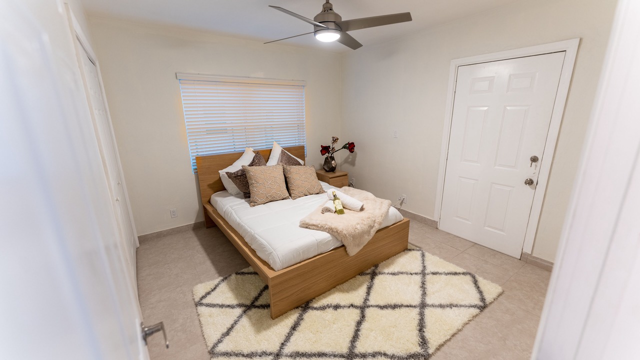 Photo of Bedroom in Central Fort Lauderdale