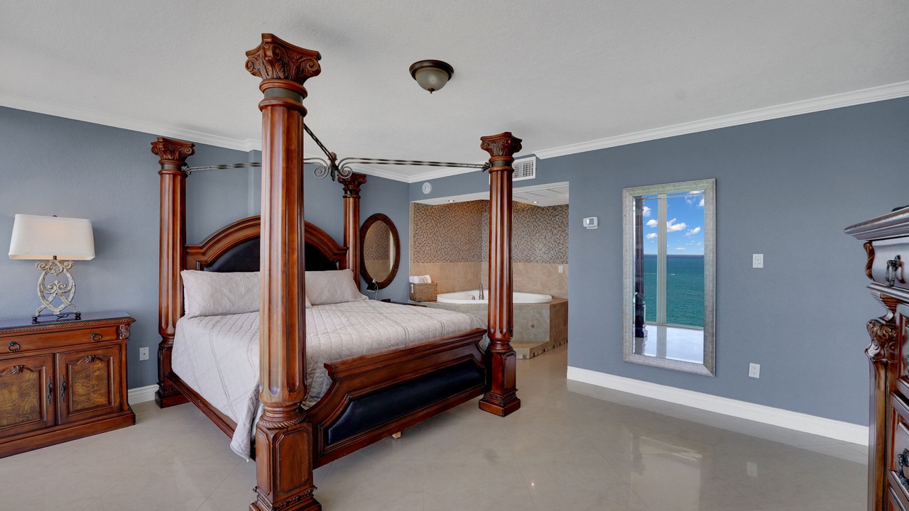Photo of Bedroom in Galt Mile