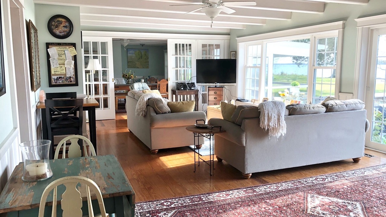 Photo of Livingroom in Cambridge