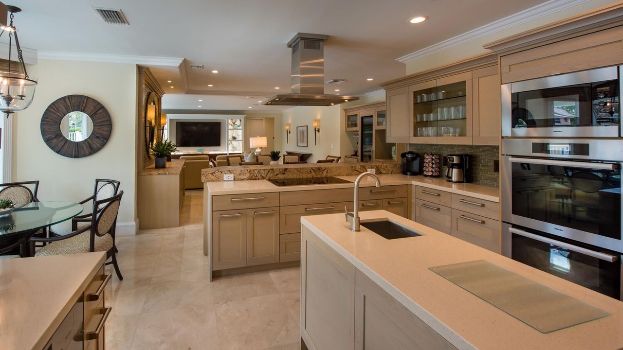 Photo of Kitchen in Bermuda Riviera
