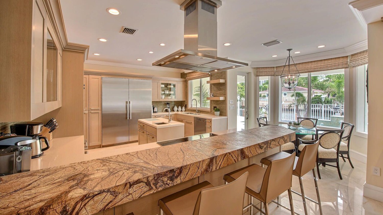 Photo of Kitchen in Bermuda Riviera
