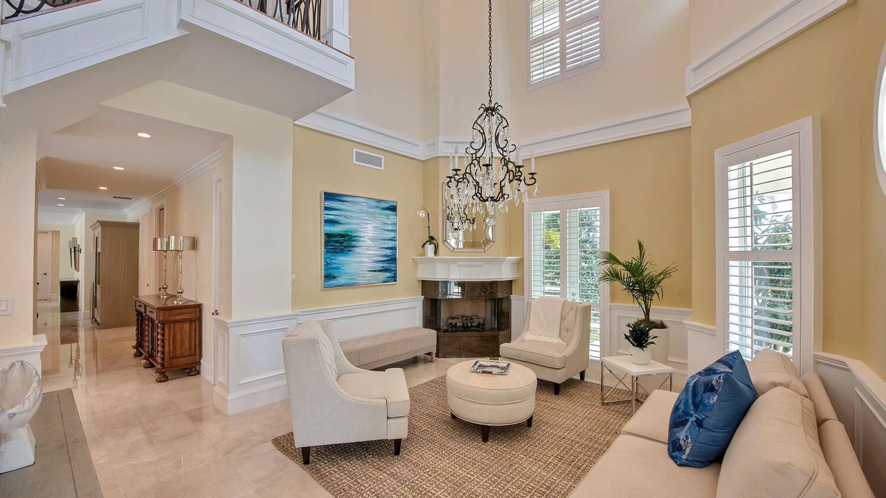 Photo of Livingroom in Bermuda Riviera