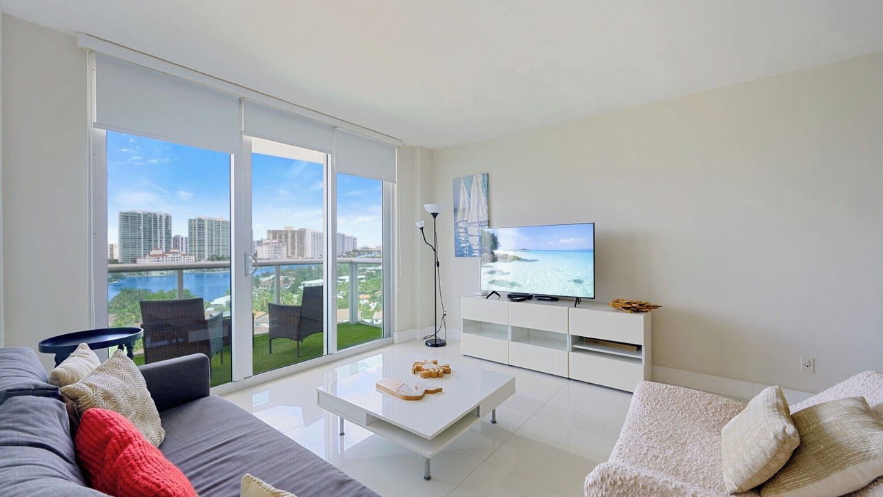 Photo of Livingroom in Sunny Isles Beach