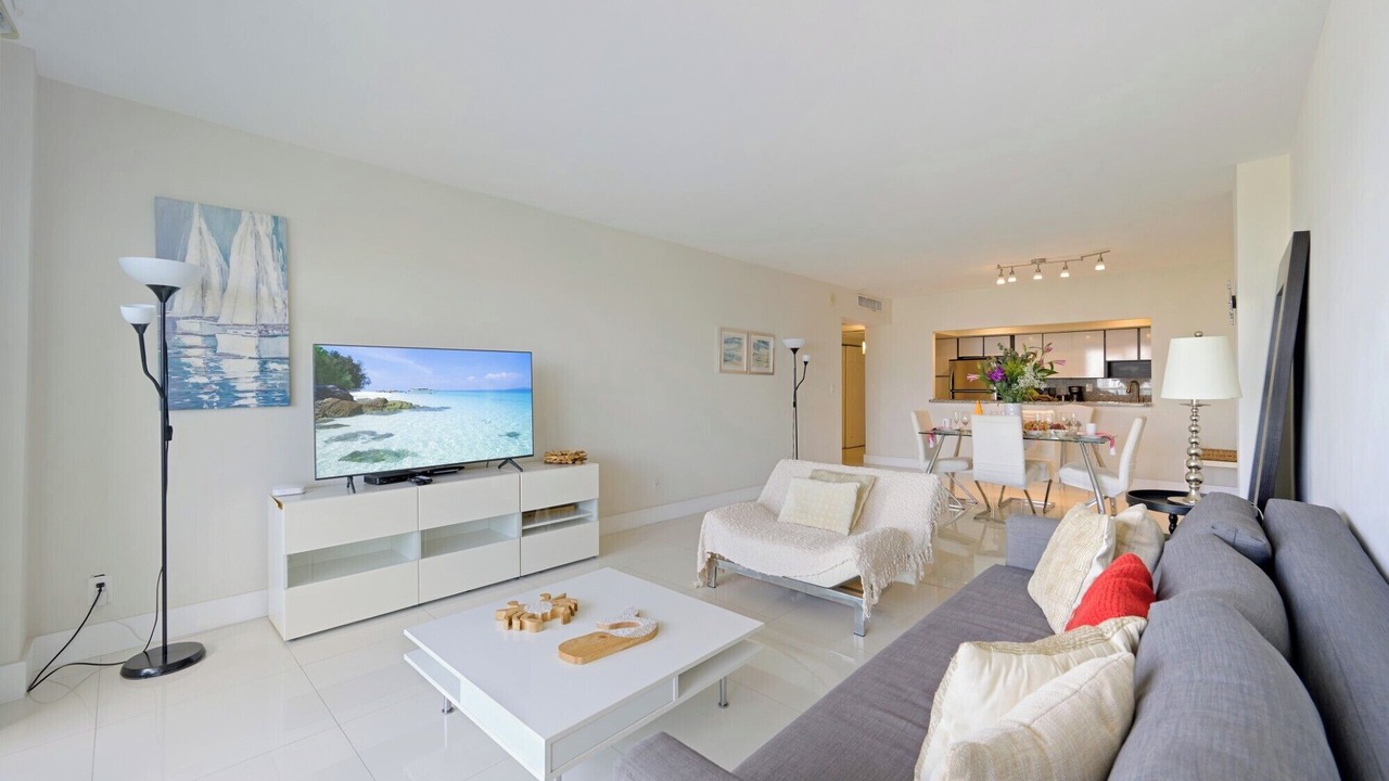 Photo of Livingroom in Sunny Isles Beach