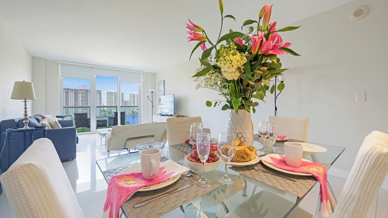 Photo of Others in Sunny Isles Beach