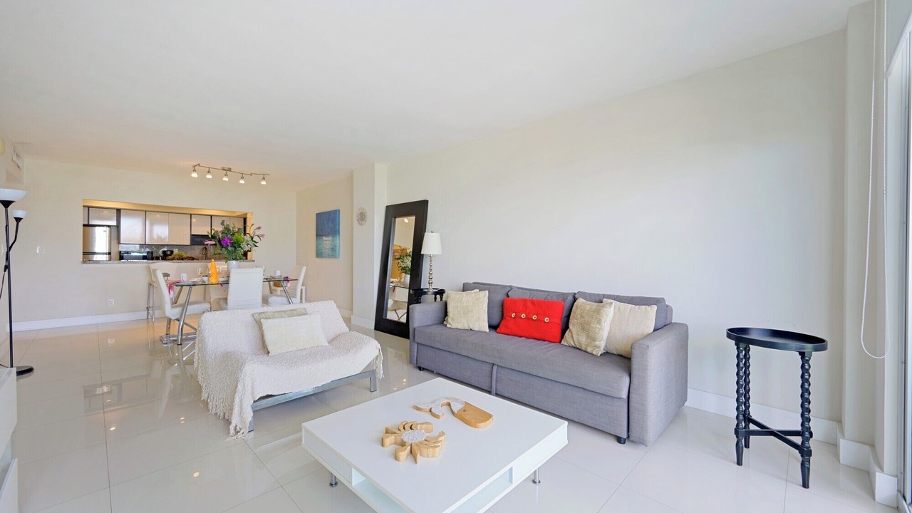 Photo of Livingroom in Sunny Isles Beach