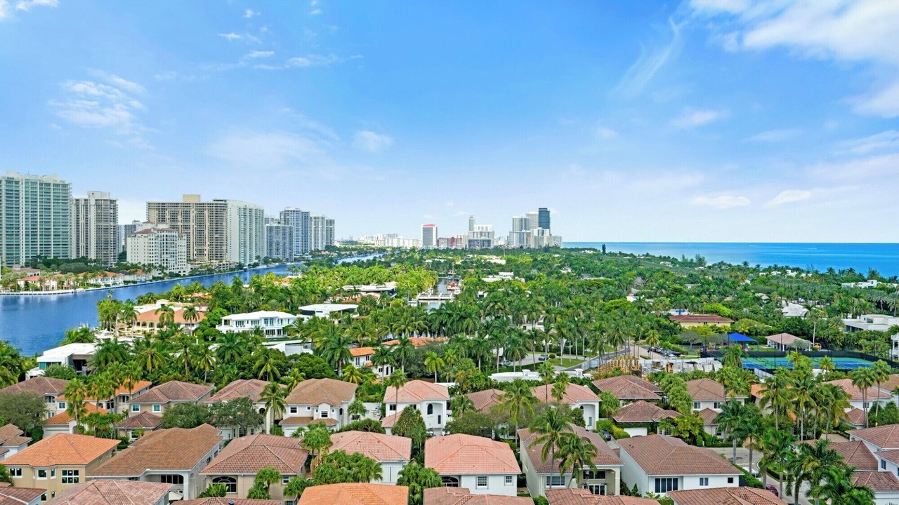 Photo of Outdoor in Sunny Isles Beach