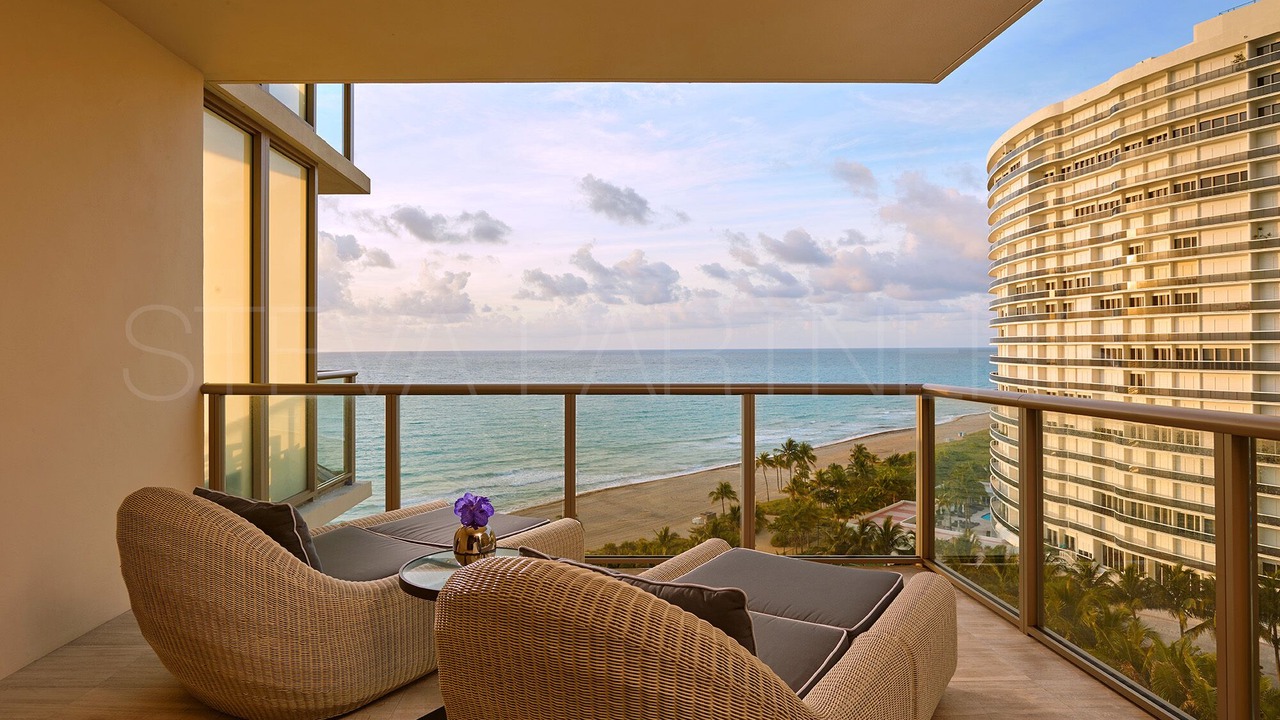 Photo of Patio Balcony in Bal Harbour