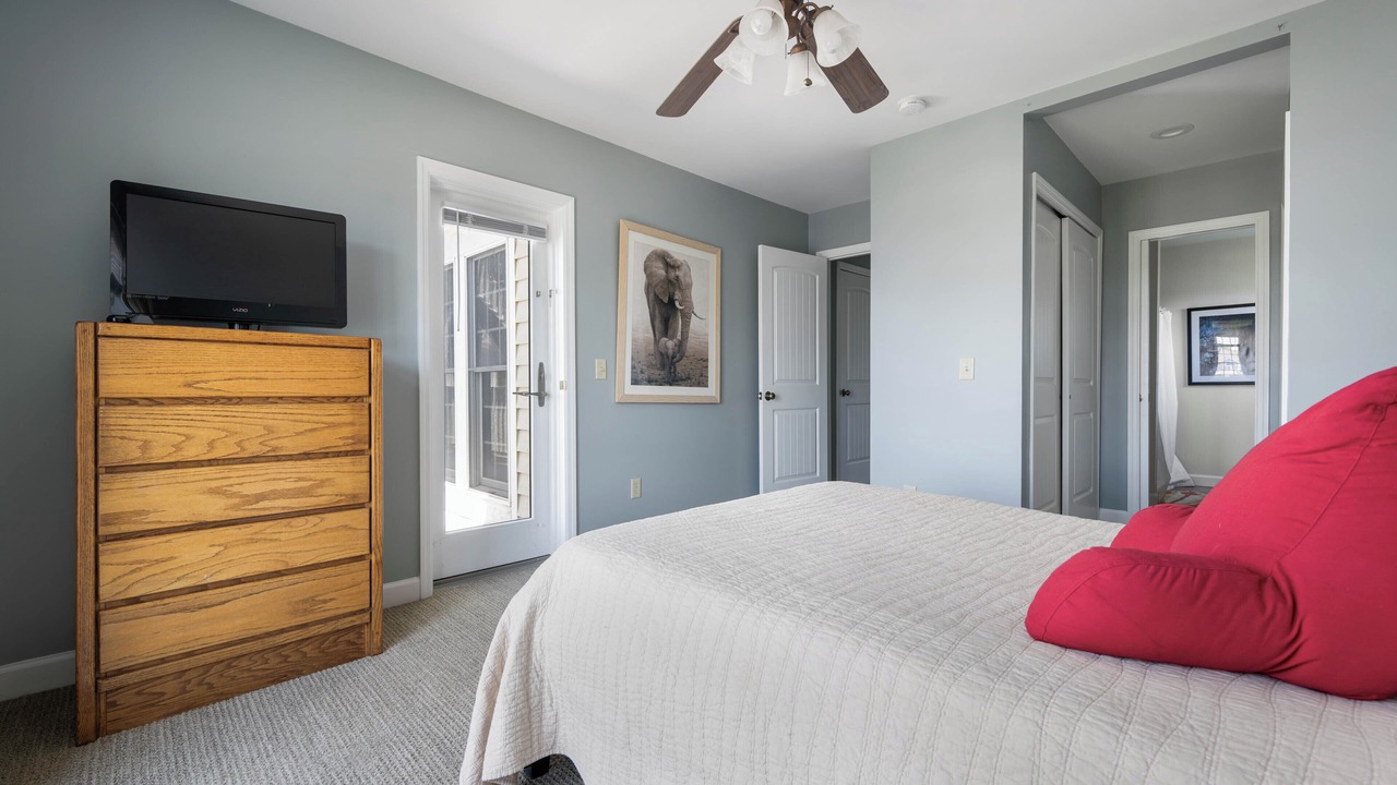 Photo of Bedroom in Lewes