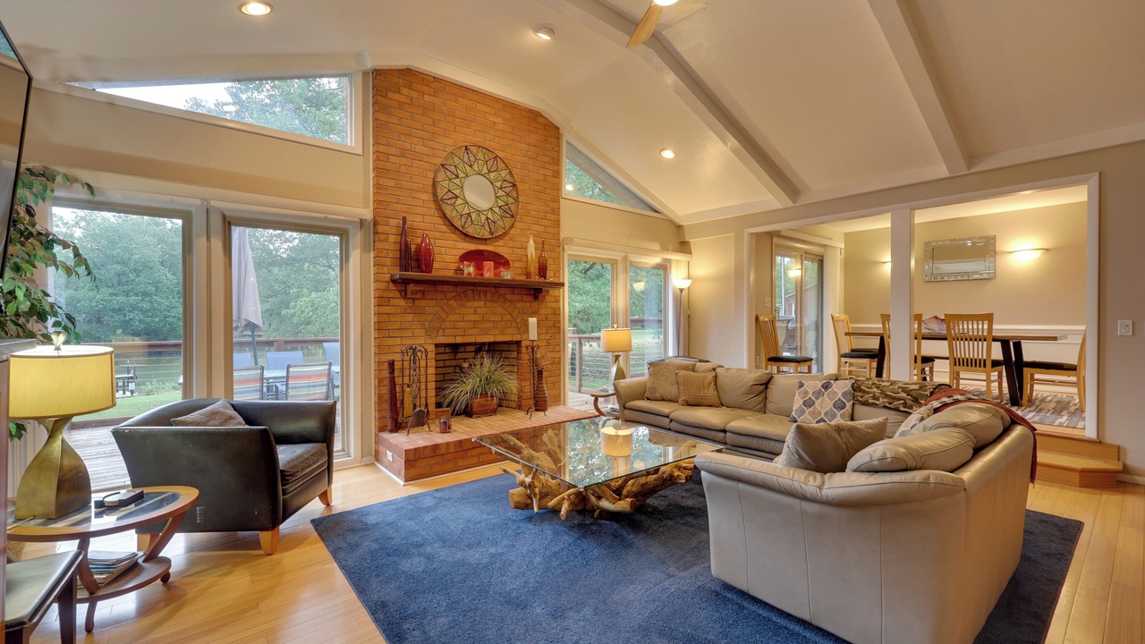 Photo of Livingroom in Reedville