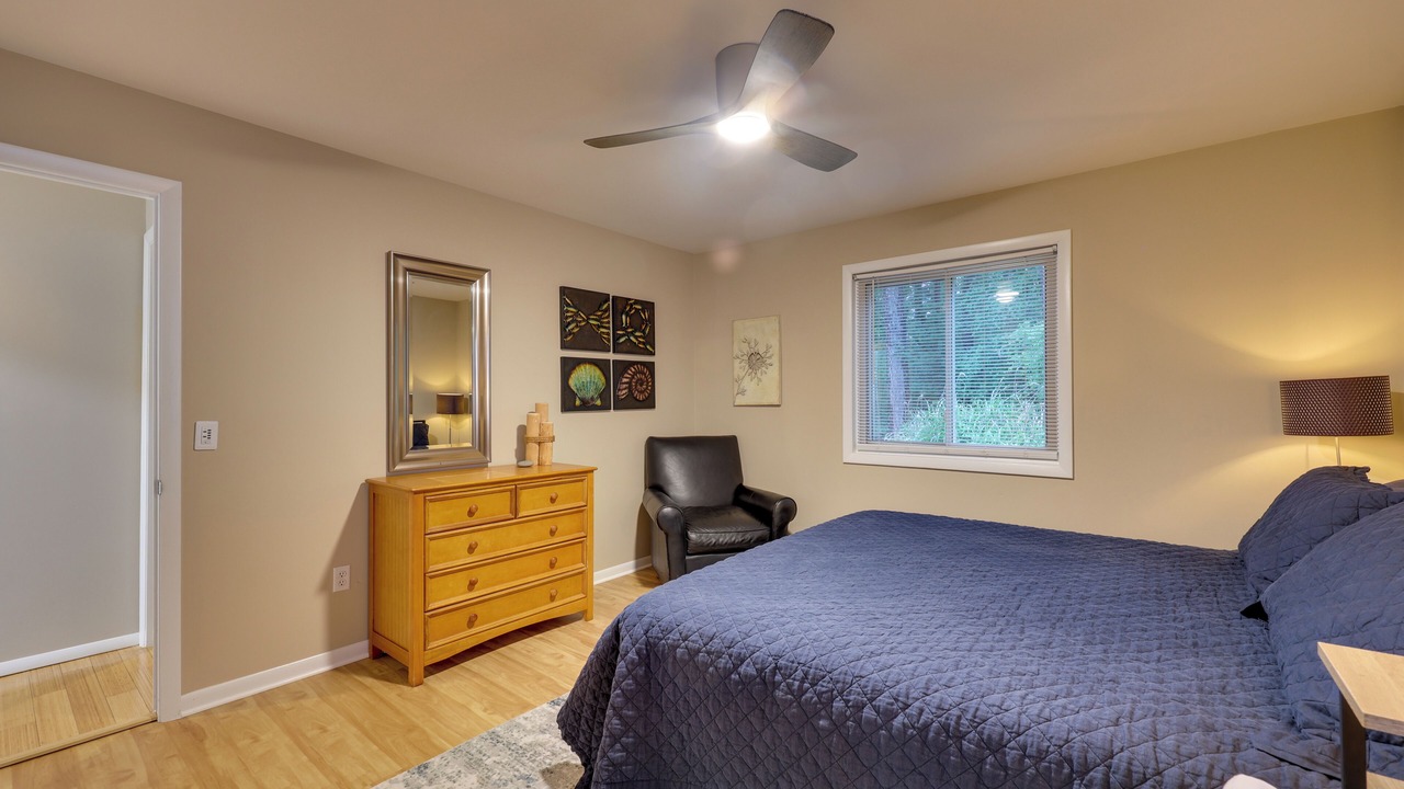 Photo of Bedroom in Reedville